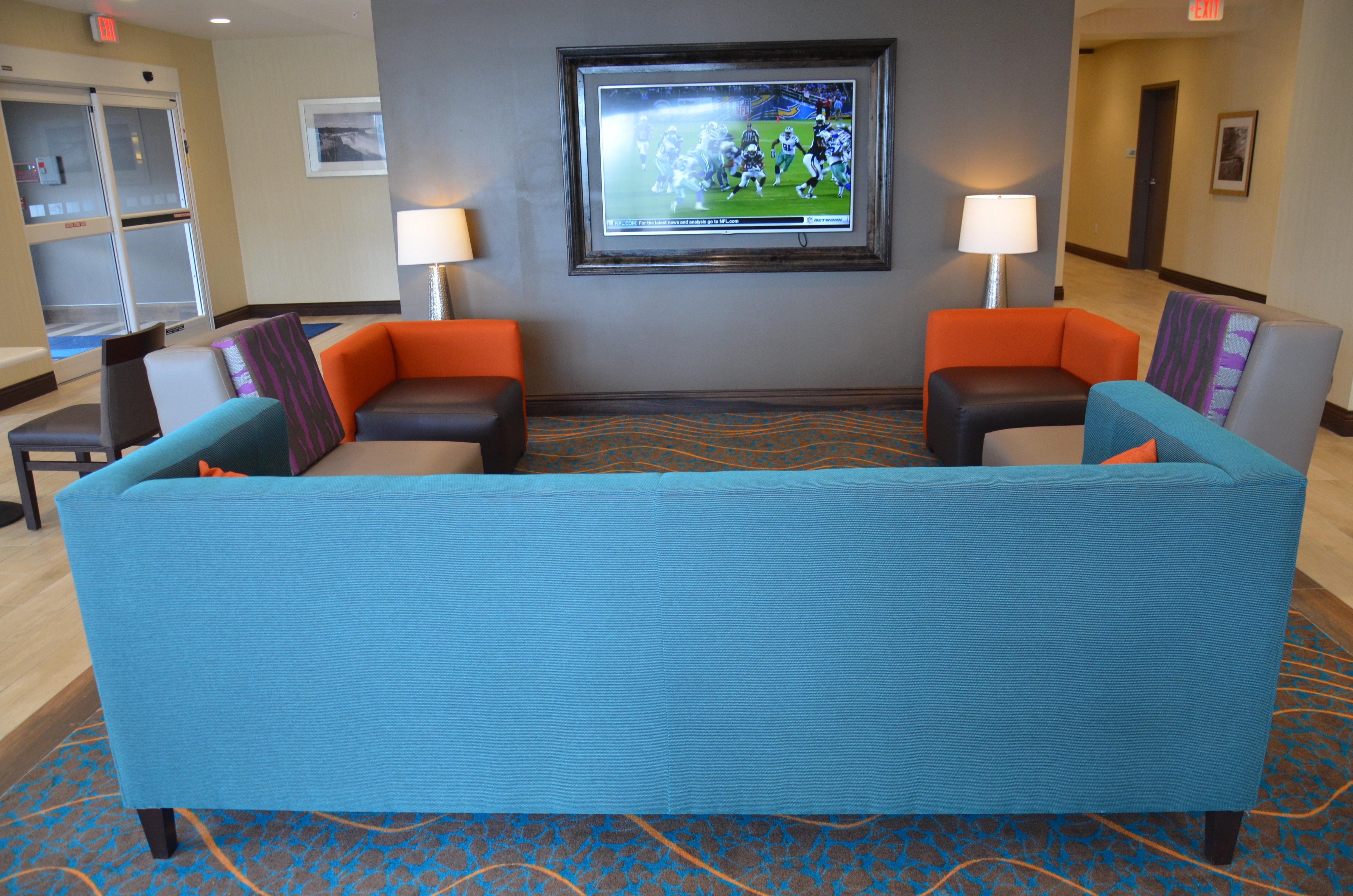 Holiday Inn Express & Suites Cheektowaga North East By Ihg מראה חיצוני תמונה