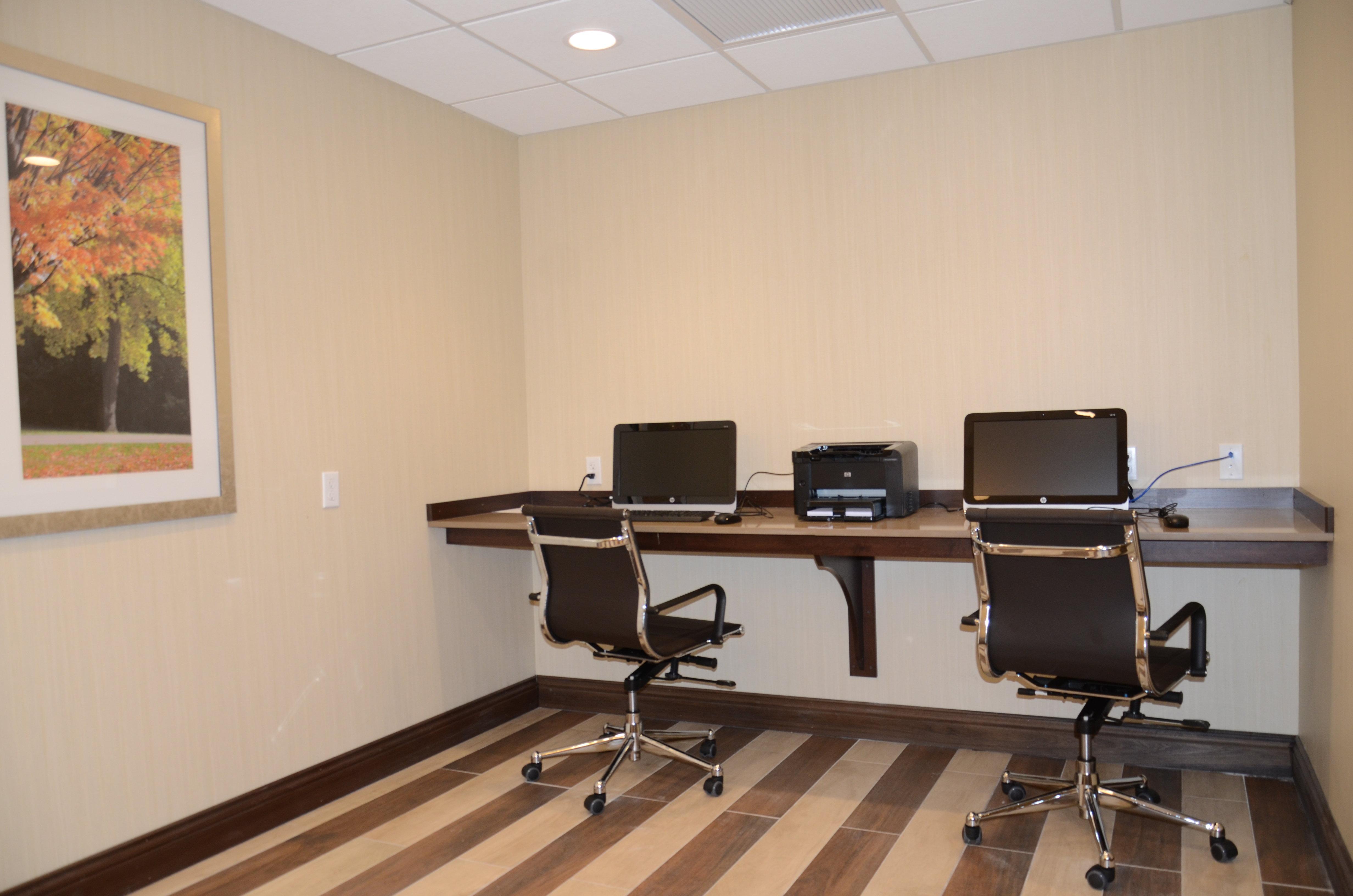 Holiday Inn Express & Suites Cheektowaga North East By Ihg מראה חיצוני תמונה